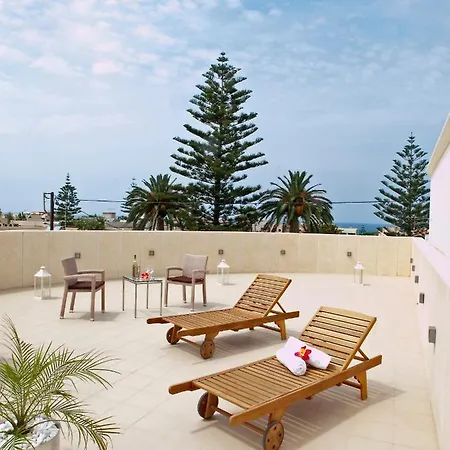 Hotell Summertime Boutique & Platanés
